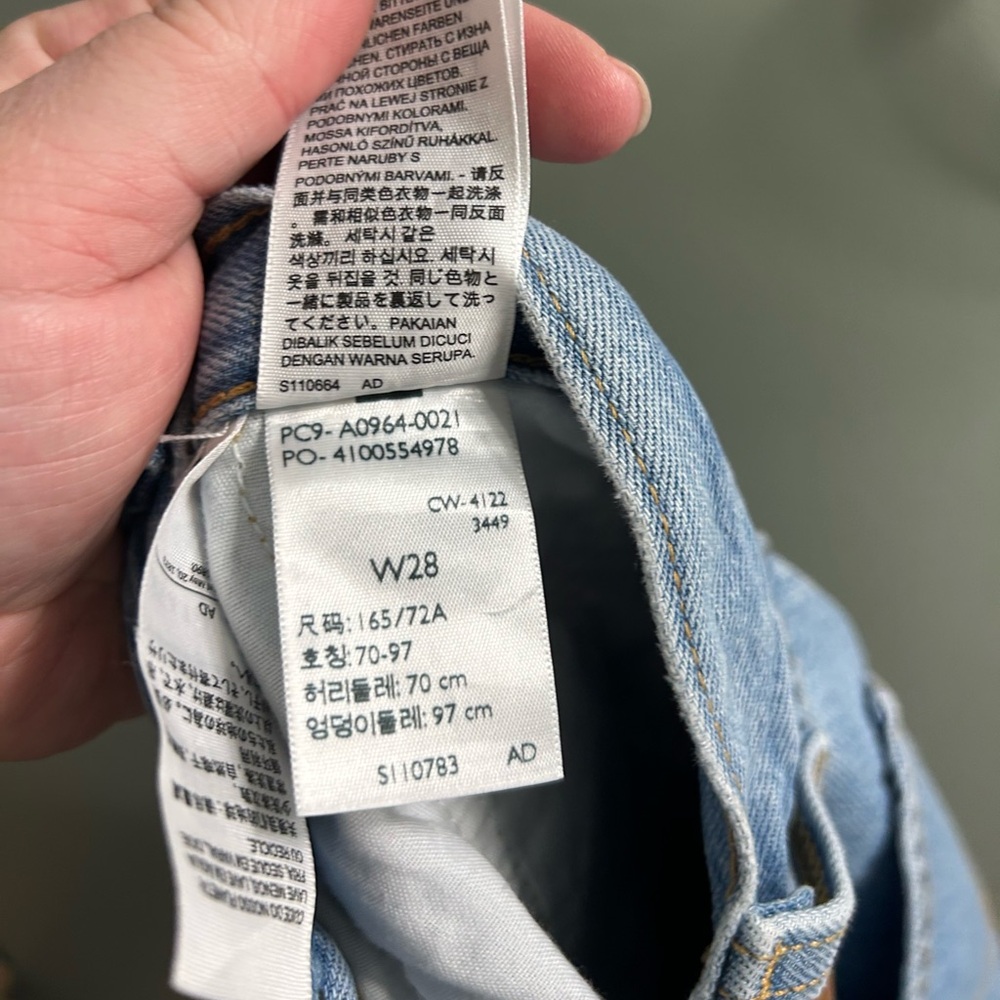 Levi’s low pro straight leg jeans distressed busted knee - Picture 7 of 8